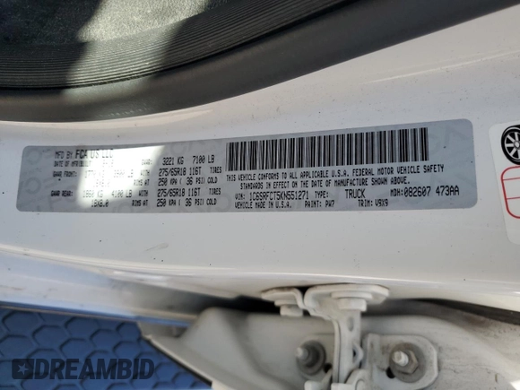 2019 Ram 1500 Tradesman z VIN 1C6SRFCT5KN551271, wystawiony jako Copart lot #46030635 z przebiegiem 116 844 mil mil oraz Szkoda całkowita • Salvage title. Historia ofert i sprzedaży dostępna na DreamBid. Obrazek 13.