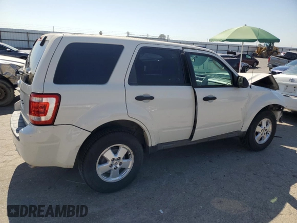 2012 Ford Escape XLS z VIN 1FMCU0C76CKB12316, wystawiony jako Copart lot #65011265 z przebiegiem 139 992 mil mil oraz Szkoda całkowita • Salvage title. Historia ofert i sprzedaży dostępna na DreamBid. Obrazek 3.