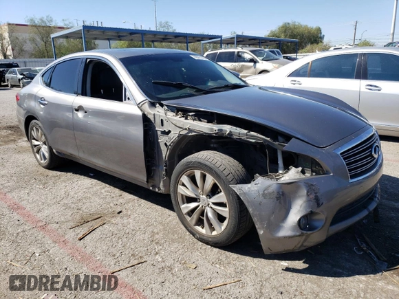 2012 Infiniti M with VIN JN1BY1AP8CM333534, listed as a Copart auction lot 68281463 with 124,182 mi miles and Salvage Title. Bid and sale history available at carsss.com. Image 4.