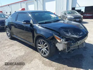 2016 Scion tC with VIN JTKJF5C70GJ020898, listed as a IAAI auction lot 41723645 with 146,455 mi miles. Bid and sale history available at carsss.com. Image 1.