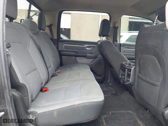 2020 Ram 1500 Big Horn with VIN 1C6SRFFT6LN146789, listed as a IAAI auction lot 41564958 with 130,892 mi miles. Bid and sale history available at carsss.com. Image 8.