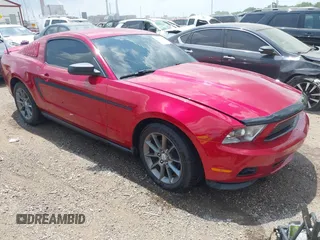 2011 Ford Mustang V6 with VIN 1ZVBP8AM6B5136138, listed as a IAAI auction lot 42577784 with 96,246 mi miles and . Bid and sale history available at DreamBid. Image 1.