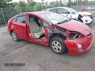 2011 Toyota Prius I with VIN JTDKN3DU6B0289624, listed as a IAAI auction lot 40030478 with 268,918 mi miles. Bid and sale history available at carsss.com. Image 1.