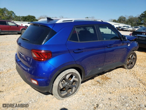 2021 Hyundai Venue SEL with VIN KMHRC8A38MU071785, listed as a Copart auction lot 46892805 with 123,545 mi miles and Salvage Title. Bid and sale history available at carsss.com. Image 3.