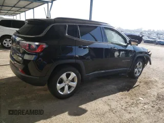 2019 Jeep Compass Latitude with VIN 3C4NJCBB1KT750032, listed as a Copart auction lot 82931994 with 59,293 mi miles and Salvage Title. Bid and sale history available at DreamBid. Image 3.