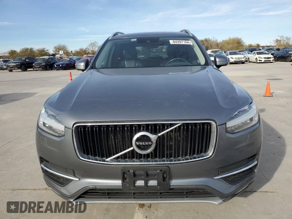 2018 Volvo XC90 Momentum with VIN YV4102CK1J1341266, listed as a Copart auction lot 84207164 with 219,952 mi miles and Clean Title. Bid and sale history available at carsss.com. Image 5.