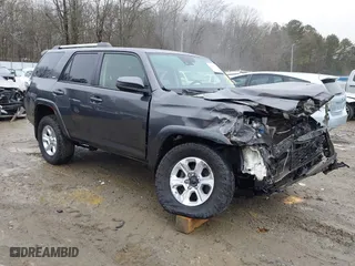 2020 Toyota 4Runner SR5 with VIN JTEBU5JR9L5781319, listed as a IAAI auction lot 41421134 with 133,245 mi miles. Bid and sale history available at carsss.com. Image 1.