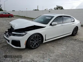 2022 BMW 7 Series 740i with VIN WBA7T2C00NCH30980, listed as a Copart auction lot 62214905 with 37,310 mi miles and Non repairable. Bid and sale history available at DreamBid. Image 1.