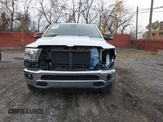 2020 Ram 1500 Big Horn z VIN 1C6RRFFG5LN284440, wystawiony jako IAAI lot #40975635 z przebiegiem 105 400 mil mil oraz . Historia ofert i sprzedaży dostępna na DreamBid. Obrazek 13.