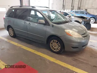 2008 Toyota Sienna XLE with VIN 5TDBK22C78S013214, listed as a IAAI auction lot 42482613 with 330,045 mi miles and . Bid and sale history available at DreamBid. Image 1.