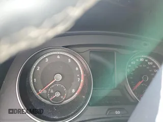 2021 Volkswagen Atlas SE z VIN 1V2LP2CA0MC586839, wystawiony jako Copart lot #88215305 z przebiegiem Nie podano mil oraz Szkody całkowita. Historia ofert i sprzedaży dostępna na DreamBid. Obrazek 9.