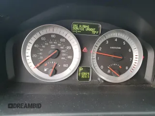 2012 Volvo C70 T5 with VIN YV1672MC9CJ125125, listed as a Copart auction lot 47387825 with 210,829 mi miles and Salvage Title. Bid and sale history available at carsss.com. Image 9.