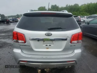2013 Kia Sorento SX with VIN 5XYKWDA22DG381431, listed as a Copart auction lot 59806145 with Not provided miles and Clean title. Bid and sale history available at DreamBid. Image 6.