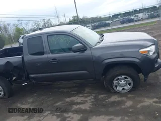 2019 Toyota Tacoma SR with VIN 5TFRX5GN0KX139329, listed as a IAAI auction lot 41958154 with 72,700 mi miles and . Bid and sale history available at DreamBid. Image 13.