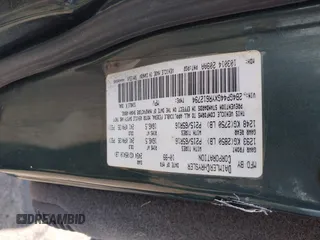 2000 Dodge Caravan SE with VIN 2B4GP44GXYR612794, listed as a IAAI auction lot 41800030 with 485,798 mi miles. Bid and sale history available at carsss.com. Image 9.