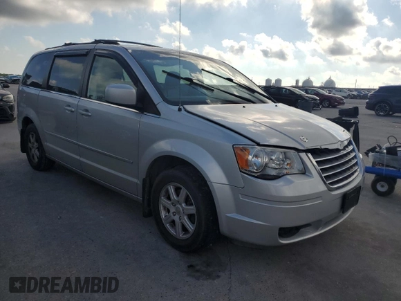 2010 Chrysler Town & Country Touring with VIN 2A4RR5DXXAR137658, listed as a Copart auction lot 72443994 with 101,934 mi miles and Salvage Title. Bid and sale history available at DreamBid. Image 4.