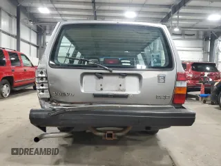 1992 Volvo 240 z VIN YV1AW8808N1915311, wystawiony jako Copart lot #56024205 z przebiegiem 183 955 mil mil oraz Szkody całkowita. Historia ofert i sprzedaży dostępna na DreamBid. Obrazek 6.