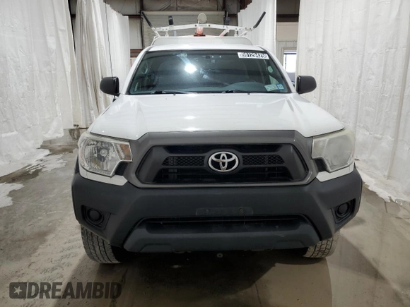 2015 Toyota Tacoma z VIN 5TFUX4ENXFX034293, wystawiony jako Copart lot #59129425 z przebiegiem 200 417 mil mil oraz Czysty tytuł • Clean title. Historia ofert i sprzedaży dostępna na DreamBid. Obrazek 5.
