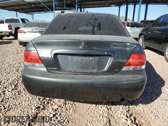 2004 Mitsubishi Lancer ES z VIN JA3AJ26E34U030686, wystawiony jako Copart lot #43970775 z przebiegiem Nie podano mil oraz Szkoda całkowita • Salvage title. Historia ofert i sprzedaży dostępna na DreamBid. Obrazek 6.