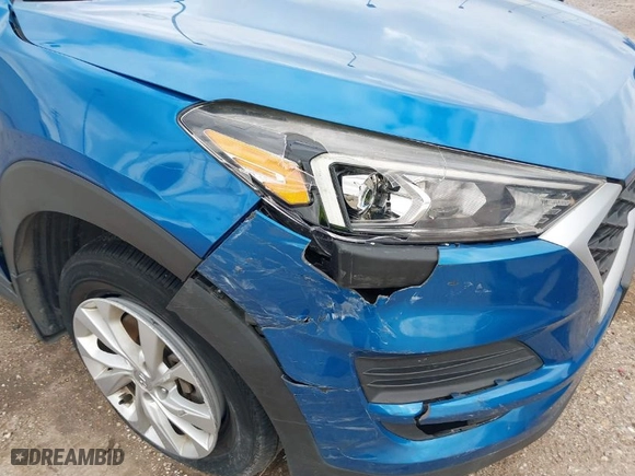 2020 Hyundai Tucson Value with VIN KM8J3CA40LU232847, listed as a IAAI auction lot 41639143 with 92,926 mi miles. Bid and sale history available at carsss.com. Image 18.