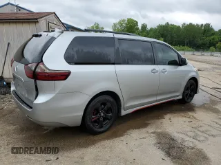 2020 Toyota Sienna LE Auto Access Seat с VIN 5TDKZ3DC1LS040092, выставлен на аукционе Copart как лот 61217895 с пробегом 88 849 миль миль и Списание • Salvage title. История ставок и продаж доступна на DreamBid. Изображение 3.