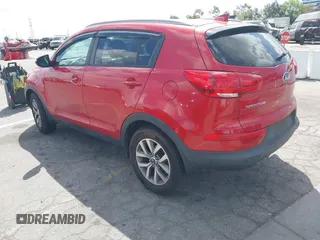 2014 Kia Sportage LX with VIN KNDPB3ACXE7635051, listed as a IAAI auction lot 41958543 with 60,120 mi miles. Bid and sale history available at carsss.com. Image 3.