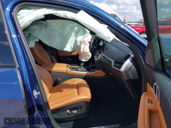 2021 BMW X5 sDrive40i with VIN 5UXCR4C04M9F71290, listed as a IAAI auction lot 41684530 with 1 mi miles. Bid and sale history available at carsss.com. Image 5.