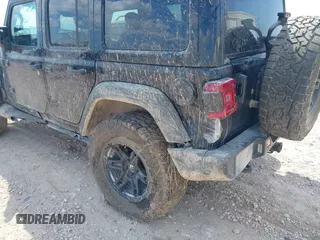 2022 Jeep Wrangler Unlimited Sport with VIN 1C4HJXDG7NW120432, listed as a IAAI auction lot 40498948 with 11,235 mi miles and . Bid and sale history available at DreamBid. Image 17.
