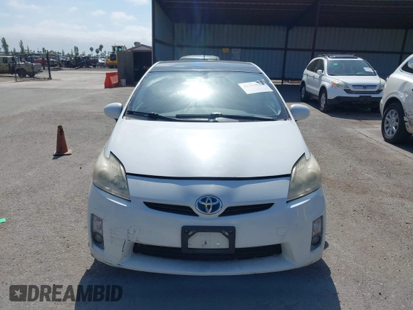 2010 Toyota Prius II z VIN JTDKN3DU5A1311010, wystawiony jako IAAI lot #42353523 z przebiegiem 342 042 mil mil oraz . Historia ofert i sprzedaży dostępna na DreamBid. Obrazek 12.