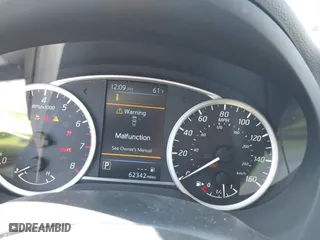 2019 Nissan Sentra S with VIN 3N1AB7AP0KY422624, listed as a IAAI auction lot 41772179 with 62,342 mi miles. Bid and sale history available at carsss.com. Image 7.