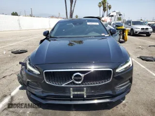 2019 Volvo S90 Momentum с VIN LVY102AK4KP097710, выставлен на аукционе Copart как лот 55883134 с пробегом 81 162 миль миль и Списание • Salvage title. История ставок и продаж доступна на DreamBid. Изображение 5.