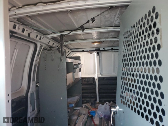 2007 GMC Savana Cargo Van with VIN 1GTFG15X571212723, listed as a Copart auction lot 88865375 with 138,095 mi miles and Non Repairable. Bid and sale history available at carsss.com. Image 10.