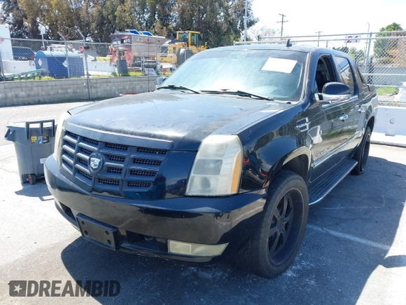 2007 Cadillac Escalade EXT with VIN 3GYFK62807G174788, listed as a IAAI auction lot 41932450 with 183,031 mi miles. Bid and sale history available at carsss.com. Image 16.