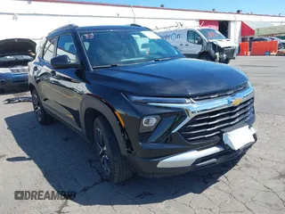 2025 Chevrolet TrailBlazer LT with VIN KL79MRSL5SB048301, listed as a IAAI auction lot 42204775 with 17,417 mi miles and . Bid and sale history available at DreamBid. Image 1.