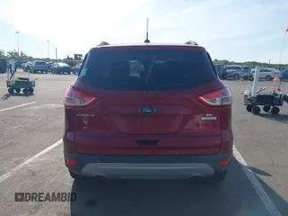 2014 Ford Escape SE z VIN 1FMCU0GX2EUB91517, wystawiony jako IAAI lot #42231093 z przebiegiem 67 436 mil mil oraz . Historia ofert i sprzedaży dostępna na DreamBid. Obrazek 17.