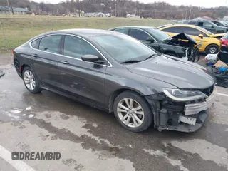 2015 Chrysler 200 Limited z VIN 1C3CCCAB3FN717188, wystawiony jako IAAI lot #41102354 z przebiegiem 80 904 mil mil oraz . Historia ofert i sprzedaży dostępna na DreamBid. Obrazek 1.