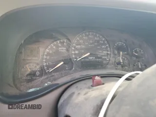 2002 Chevrolet Suburban LT z VIN 1GNGK26U12R248150, wystawiony jako Copart lot #47822975 z przebiegiem Nie podano mil oraz Szkoda całkowita • Salvage title. Historia ofert i sprzedaży dostępna na DreamBid. Obrazek 9.