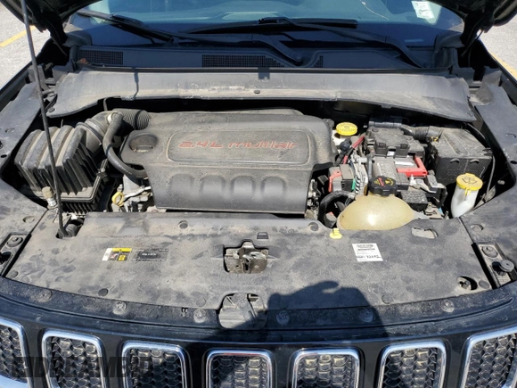 2018 Jeep Compass Altitude with VIN 3C4NJDBBXJT220422, listed as a Copart auction lot 53780225 with 93,004 mi miles and Salvage title. Bid and sale history available at DreamBid. Image 12.