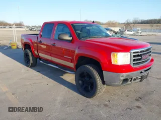 2010 GMC Sierra 1500 SLE z VIN 3GTRKVE39AG139090, wystawiony jako IAAI lot #41974200 z przebiegiem 174 209 mil mil oraz . Historia ofert i sprzedaży dostępna na DreamBid. Obrazek 1.
