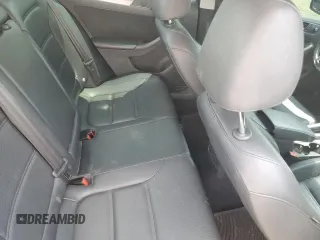 2013 Volkswagen Jetta TDI w/Premium with VIN 3VWLL7AJ6DM440499, listed as a Copart auction lot 60189355 with 148,786 mi miles and Clean title. Bid and sale history available at DreamBid. Image 10.