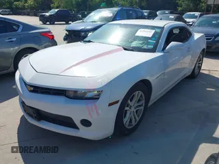 2015 Chevrolet Camaro LS z VIN 2G1FB1E37F9293805, wystawiony jako IAAI lot #42393142 z przebiegiem 138 288 mil mil oraz . Historia ofert i sprzedaży dostępna na DreamBid. Obrazek 2.