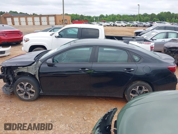 2021 Kia Forte LXS с VIN 3KPF24AD8ME265680, выставлен на аукционе IAAI как лот 42369530 с пробегом 76 678 миль миль и . История ставок и продаж доступна на DreamBid. Изображение 14.