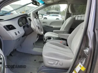 2014 Toyota Sienna LE with VIN 5TDJK3DC5ES093753, listed as a Copart auction lot 47452575 with 124,942 mi miles and Salvage Title. Bid and sale history available at DreamBid. Image 7.
