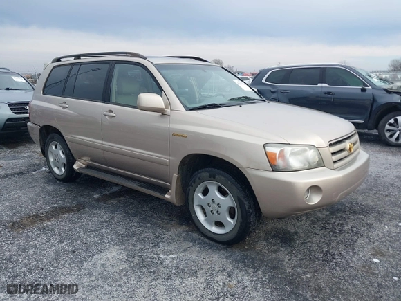 2004 Toyota Highlander with VIN JTEEP21A140044174, listed as a IAAI auction lot 41253808 with 133,357 mi miles. Bid and sale history available at carsss.com. Image 1.