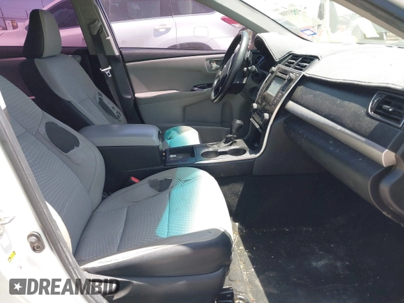 2015 Toyota Camry XLE with VIN 4T1BF1FK2FU895574, listed as a IAAI auction lot 41993588 with 107,377 mi miles. Bid and sale history available at carsss.com. Image 5.