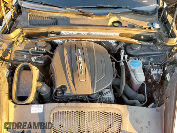 2018 Porsche Macan with VIN WP1AA2A50JLB22704, listed as a Copart auction lot 44987625 with 37,370 mi miles and Salvage title. Bid and sale history available at DreamBid. Image 12.