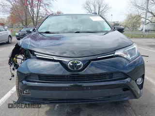 2018 Toyota RAV4 XLE with VIN 2T3RFREV0JW786393, listed as a IAAI auction lot 41997778 with 44,666 mi miles. Bid and sale history available at carsss.com. Image 12.