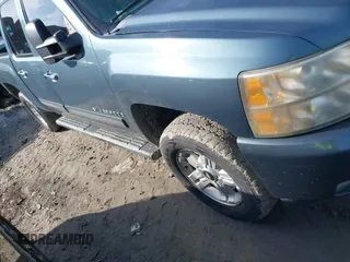 2007 Chevrolet Silverado 1500 LTZ with VIN 2GCEK13M471515148, listed as a IAAI auction lot 41414437 with 220,000 mi miles and . Bid and sale history available at DreamBid. Image 1.