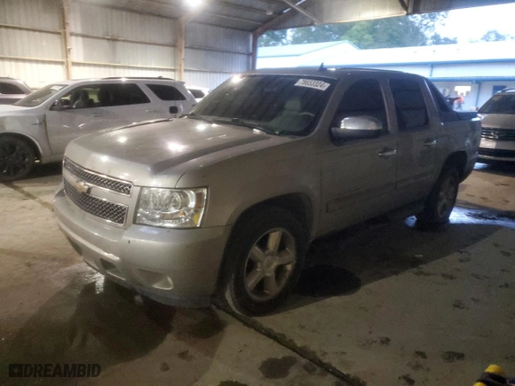 2009 Chevrolet Avalanche LT w/2LT with VIN 3GNEC22039G248152, listed as a Copart auction lot 78653324 with 220,093 mi miles and Salvage Title. Bid and sale history available at carsss.com. Image 1.