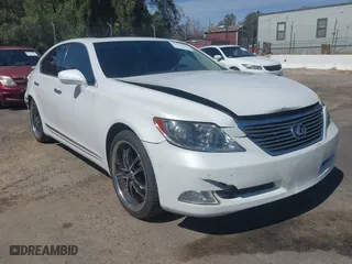 2007 Lexus LS 460 with VIN JTHBL46F875028420, listed as a IAAI auction lot 41762747 with 112,270 mi miles. Bid and sale history available at carsss.com. Image 1.